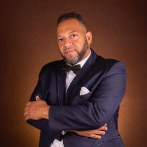 Meet your Posher, Pedro cervera